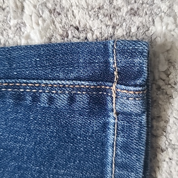 10 for $25 - Old Navy Girls 3T Boot Cut Stretch Blue Jeans w Adjustable Waist - Picture 2 of 5